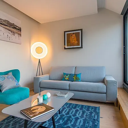 Uhaina, Terrasse De 230m2 A *