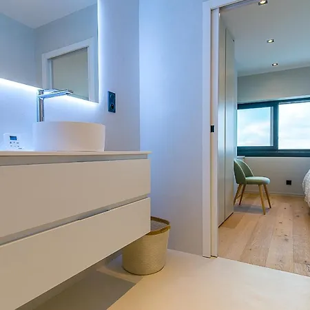 アパート Uhaina, Terrasse De 230m2 A *
