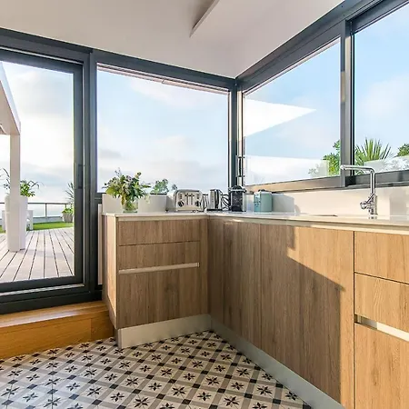 Uhaina, Terrasse De 230m2 A Apartment
